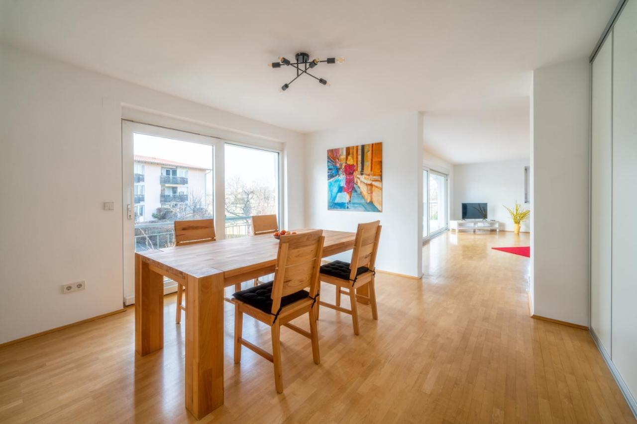 Homebase Bei Freiburg March Экстерьер фото